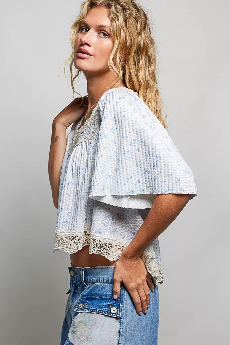POL Floral Print Lace Trim Blouse